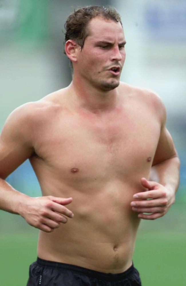 After his AFL career he became astar in suburban and country competitions around Victoria.