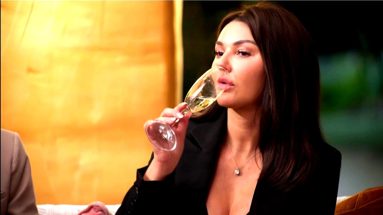 Even worse: the MAFS producers probably keep promising Lauren champagne but then only provide prosecco. Picture: Channel 9.