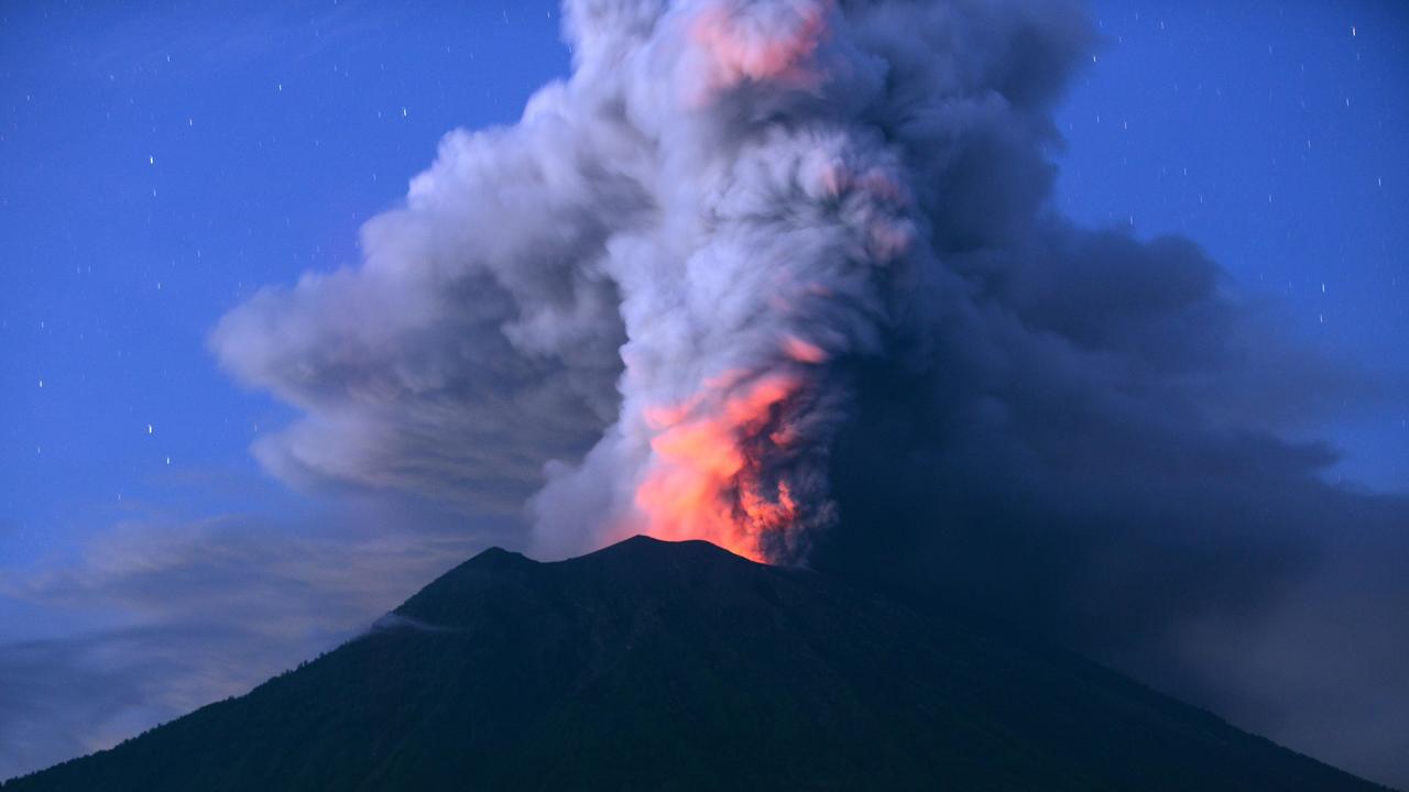 Mount Agung erupting on November 28, 2017. Picture: AFP / Sonny Tumbelaka