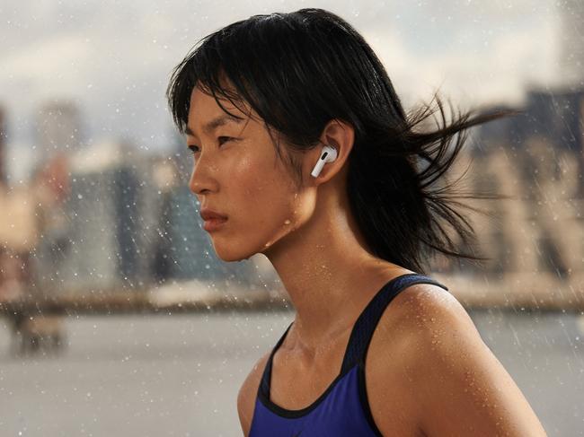 Save 18 per cent on Apple AirPods at Amazon Australia.