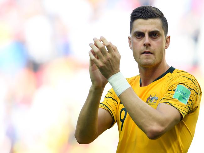 Australia's forward Tomi Juric applauds their fans after being defeated by France at the end of the Russia 2018 World Cup Group C football match between France and Australia at the Kazan Arena in Kazan on June 16, 2018. / AFP PHOTO / SAEED KHAN / RESTRICTED TO EDITORIAL USE - NO MOBILE PUSH ALERTS/DOWNLOADS