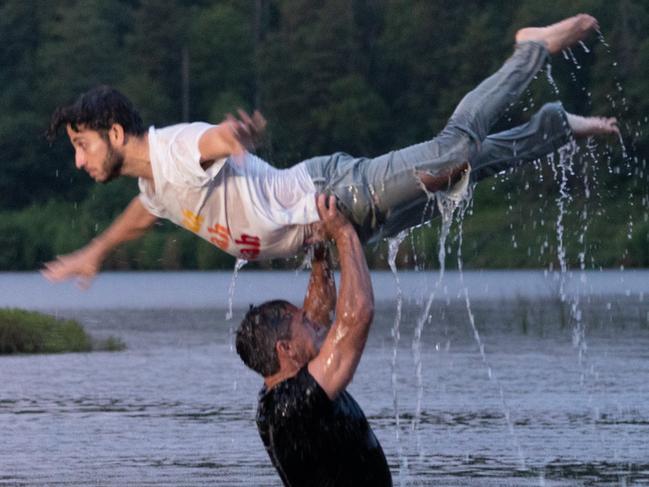 Firass Dirani recreates that famous scene with Jamie Durie. Picture: Seven