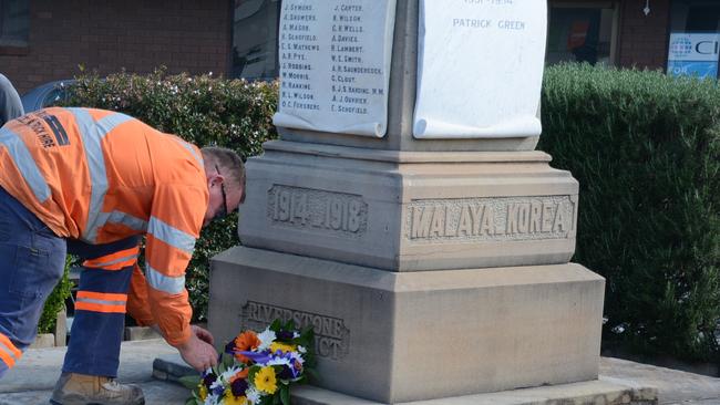 James Downey laying a wreath to mark the 100th anniversary of the Battle of Beersheba at the Riverstone Cenotaph. Picture: Rosemary Phillis, Riverstone Historical Society