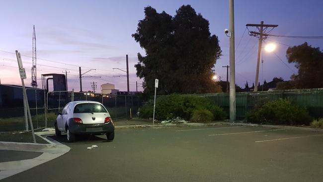 The abandoned car that has been sitting in the Craigieburn train station carpark for months.