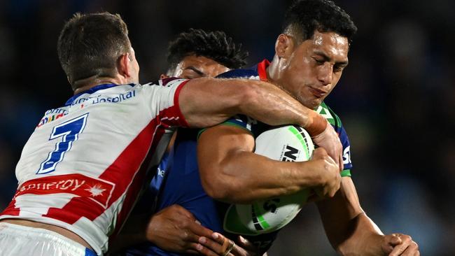 AUCKLAND, NEW ZEALAND - MARCH 31: Roger Tuivasa-Sheck of the Warriors charges forward during the round four NRL match between New Zealand Warriors and Newcastle Knights at Go Media Stadium Mt Smart, on March 31, 2024, in Auckland, New Zealand. (Photo by Hannah Peters/Getty Images)