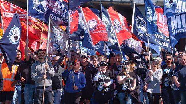 Maritime Union Australia to face Supreme Court over port picket | MUA ...