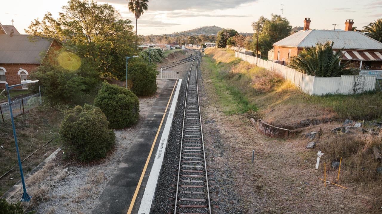 The rail track splits Tamworth in more ways than one.