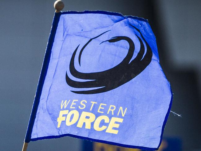 Force supporters during a rally at the Force HQ in Perth, Sunday, August 20, 2017. An estimated 10,000 Western Force fans have rallied in Perth against the Super Rugby club's axing by the Australian Rugby Union. (AAP Image/Tony McDonough) NO ARCHIVING