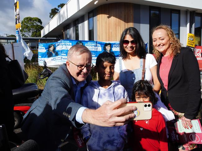 MELBOURNE, AUSTRALIA - NewsWire Photos 1  APRIL 2023: The Prime Minister, Anthony Albanese is seen with Labor candidate for Aston, Mary Doyle, during a visit to Bayswater Primary School polling booth.Picture: NCA NewsWire / Luis Ascui