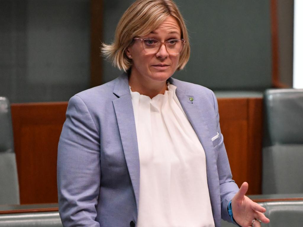 Independents coy on Morrison factor