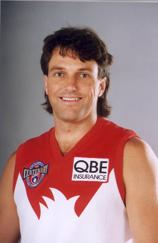 He played 87 matches for Sydney.