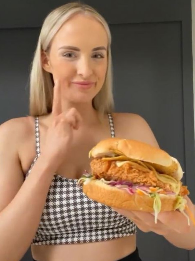A Brisbane personal trainer has created a ‘KFC Zinger Crunch burger’ using items from Aldi. Picture: TikTok/BecHardgrave