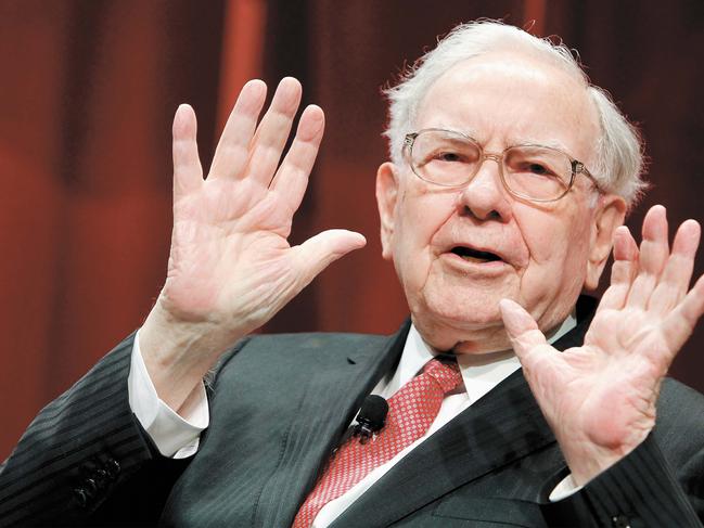 DEAL 19 APRIL 2019 fee appliesWASHINGTON, DC - OCTOBER 13:  Warren Buffett speaks onstage during Fortune's Most Powerful Women Summit - Day 2 at the Mandarin Oriental Hotel on October 13, 2015 in Washington, DC.  (Photo by Paul Morigi/Getty Images for Fortune/Time Inc)