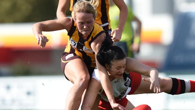 Hawthorn and St Kilda want in. Picture: Lawrence Pinder