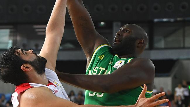 MELBOURNE, AUSTRALIA — NOVEMBER 30: Nate Jawai of the Boomers shoots during the FIBA World Cup Qualifier match between the Australian Boomers and Iran at Margaret Court Arena on November 30, 2018 in Melbourne, Australia. (Photo by Quinn Rooney/Getty Images)