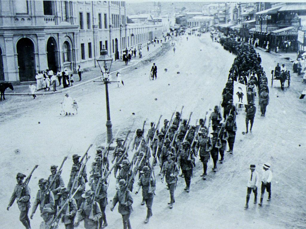 Australia celebrates end of WWI | Daily Telegraph