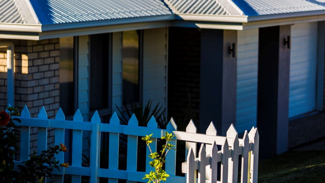 Josh Frydenberg launches home loan crackdown