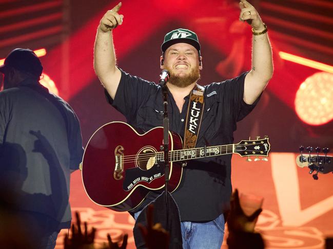 Luke Combs will perform at Brisbane's Suncorp Stadium on January 24 and 25, 2025. Photo: David Bergman