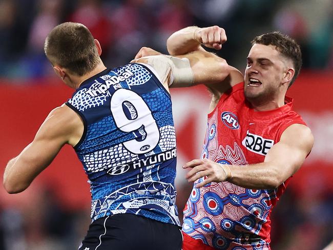 Patrick Cripps and Tom Papley collide. Picture: Matt King/AFL Photos/via Getty Images