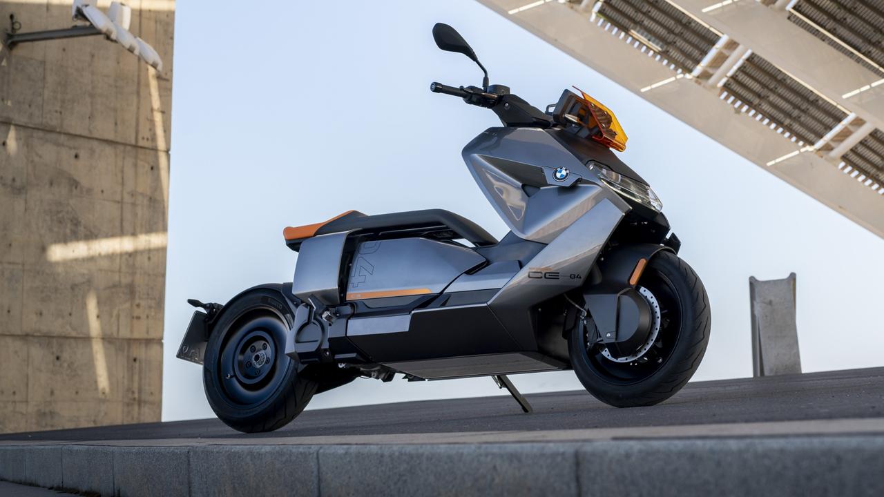 Bmw’s Electric Ce 04 Review: It’s Motorcycling Reimagined 