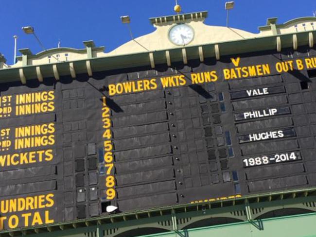 The Adelaide Oval’s perfect gesture.