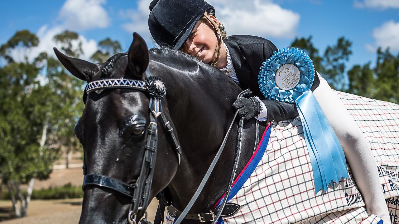 Tia McKenzie named under 12 national equestrian champion | Daily Telegraph