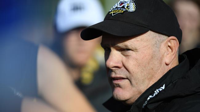 Rodney Eade, senior coach of Balwyn addresses his players during quarter time at Balwyn Park in Melbourne, Saturday, June 29, 2018. EFL (Div 1): Balwyn v Montrose. (AAP Image/James Ross) NO ARCHIVING