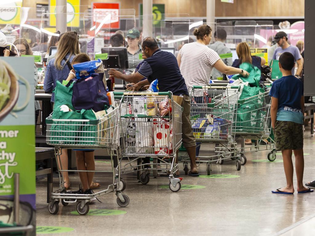 Woolworths has issued a warning to its customers regarding the proper placement of cans and bottles of drinks on the conveyor belt at its stores.