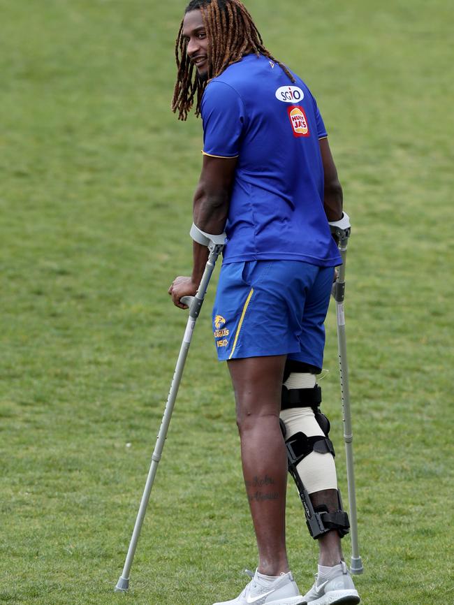 Injuries have plagued the latter part of Naitanui’s career. Picture: AAP Image/Richard Wainwright