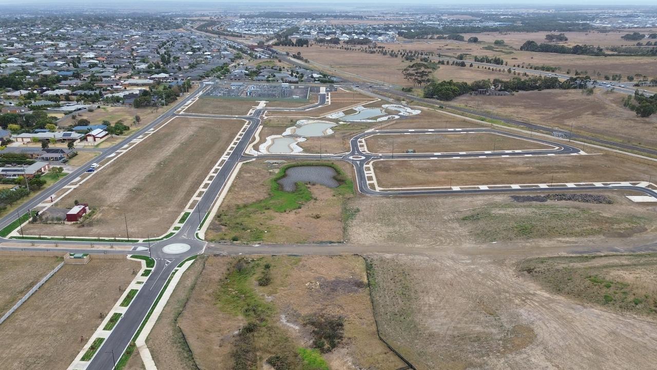 Buyers in limbo over Birchmore Waurn Ponds subdivision | Daily Telegraph