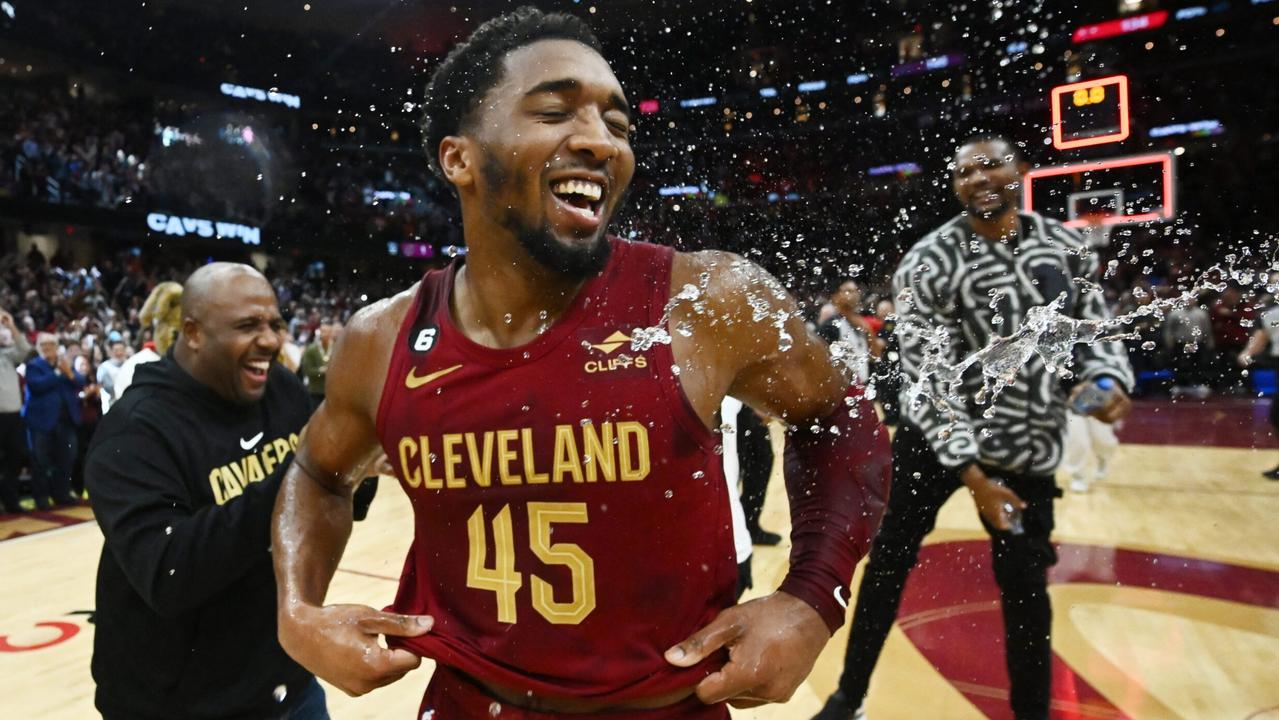 How Donovan Mitchell's debut compares to other Cavs stars