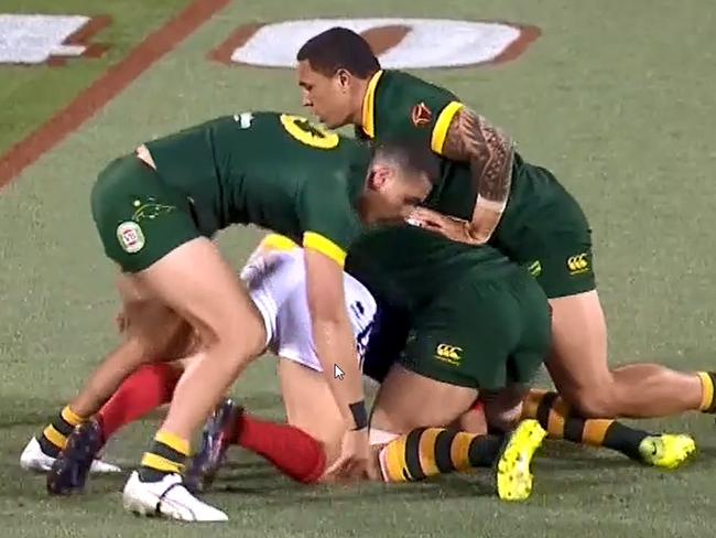 Kangaroos tackling technique during World Cup.