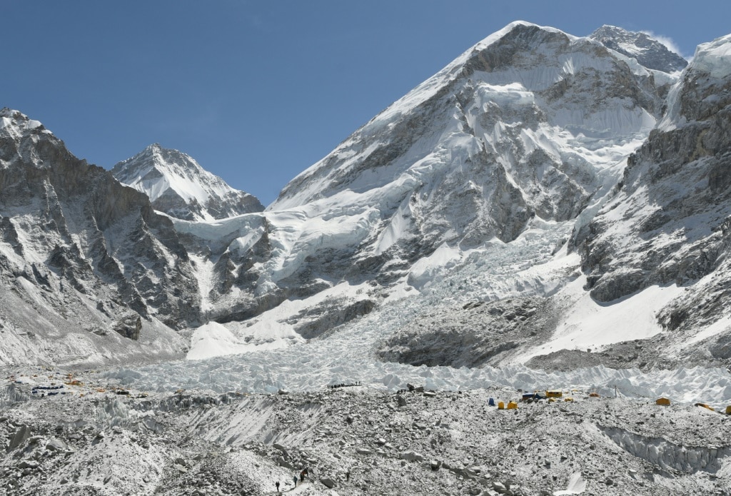 As ice melts, Everest’s ‘death zone’ gives up its ghosts | news.com.au ...