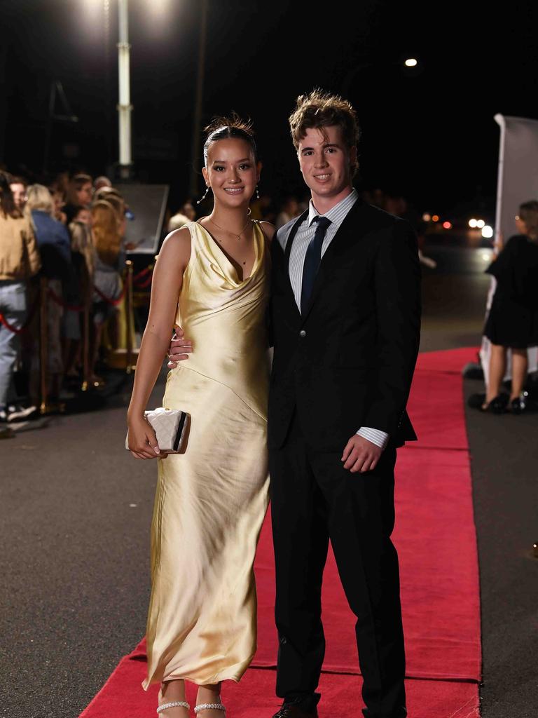 Patrick Goffinet & Isabelle Barnes at Xavier Catholic College year 12 formals. Picture: Patrick Woods.