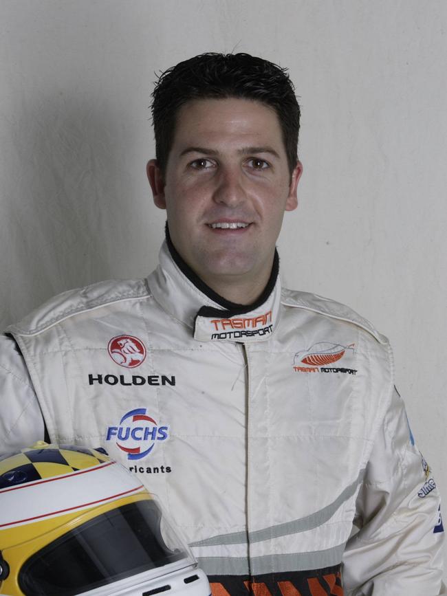 By 2005, Whincup had switched teams again.