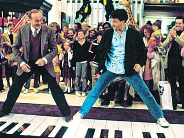 Tom Hanks plays the big piano in FAO Schwartz in the movie Big