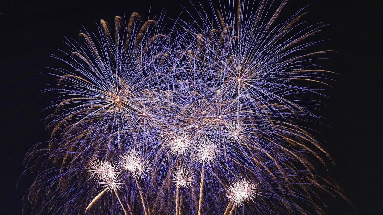 Pollies want a cracker: govt lights fuse on relaxing fireworks laws