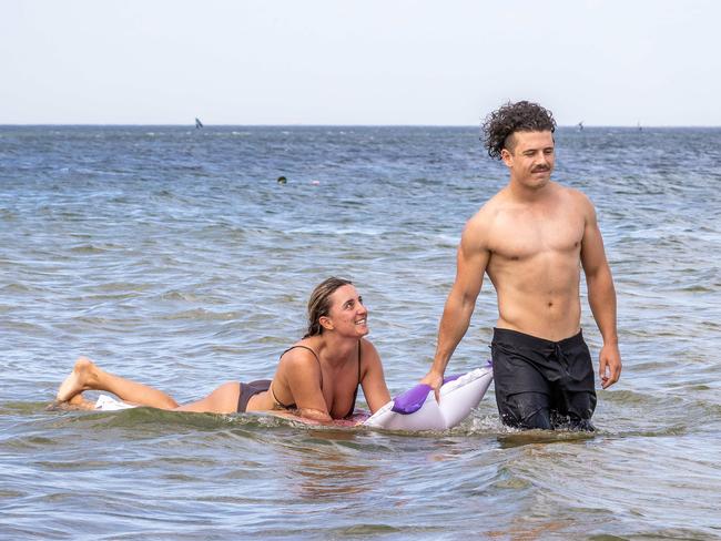 Hot weather. Brighton beach. People cool off at Brighton Beach. Picture: Jake Nowakowski