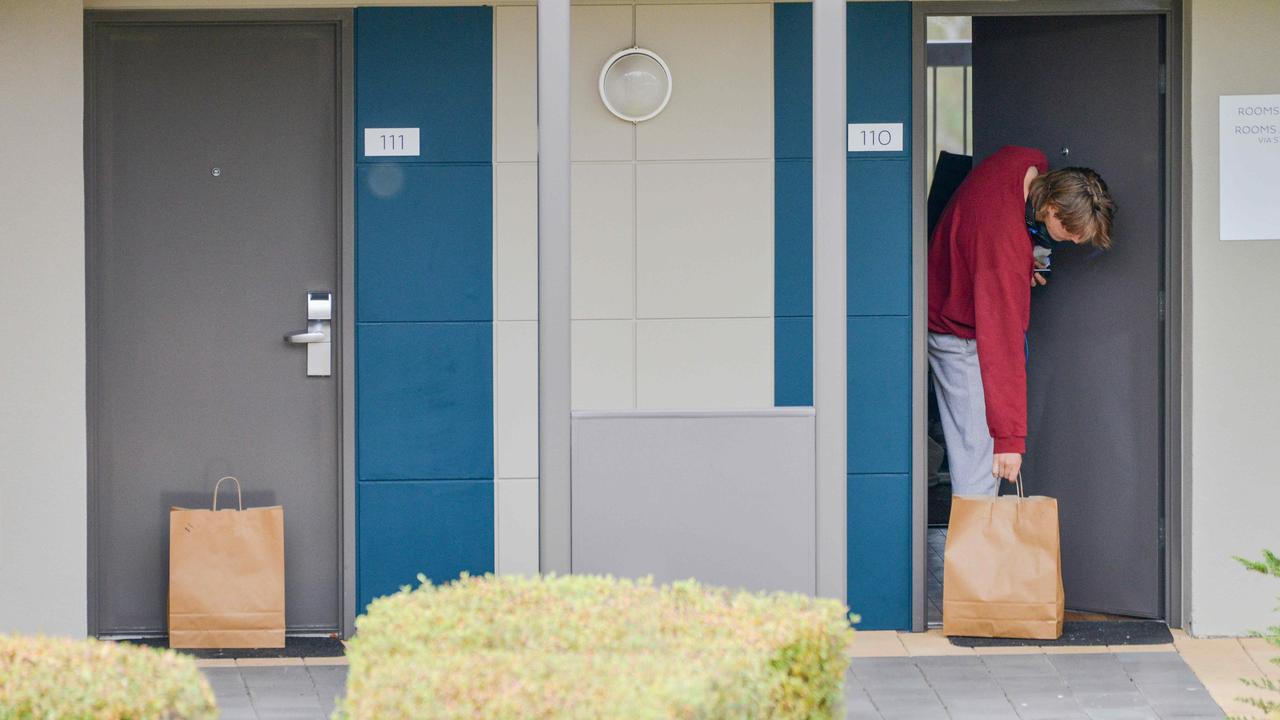 Adelaide Crows players isolating at the Novotel Barossa Valley. Photo: Brenton Edwards.