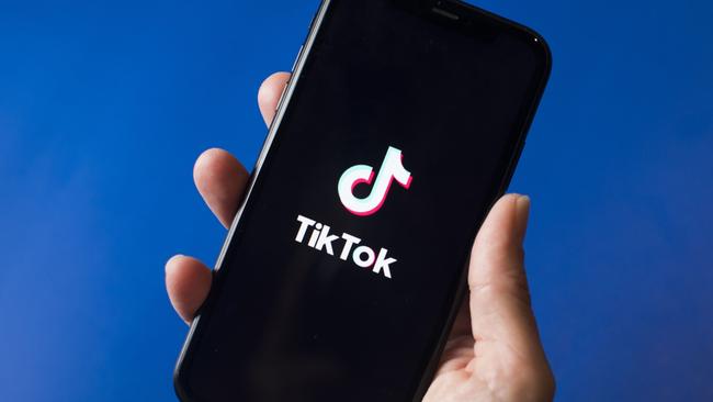 Tiktok are removing videos with the “creeping while ya sleepin” hashtag. Photographer: Brent Lewin/Bloomberg