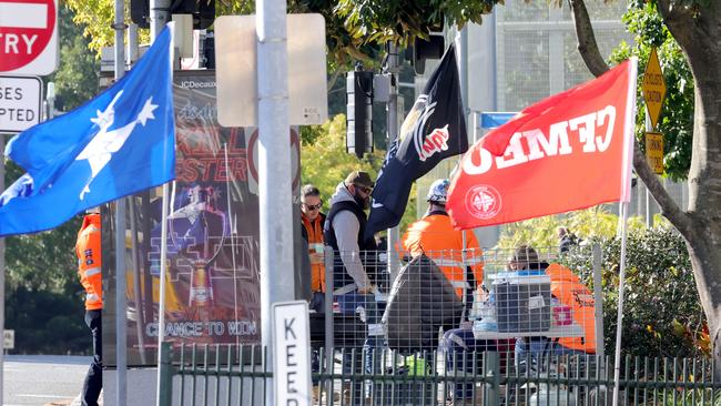 CFMEU near the Cross River Rail, Roma St work site in Brisbane. Picture: Steve Pohlner