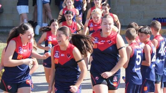 SEQ AFL U17 girls footy: Eight-goal hero, finals’ race hots up