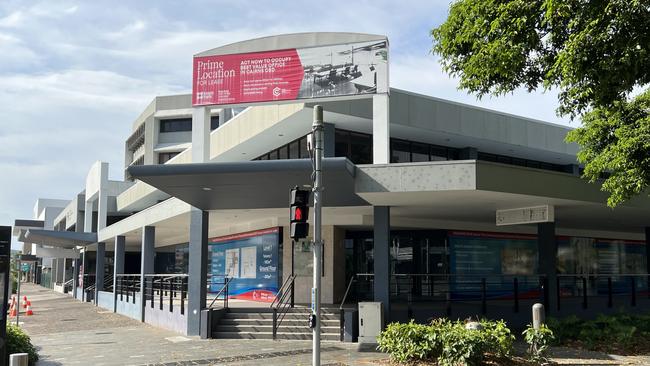 A familiar sight at the corner of Shields and Grafton streets where the for-lease sign has been displayed for months. Picture: Yashee Sharma