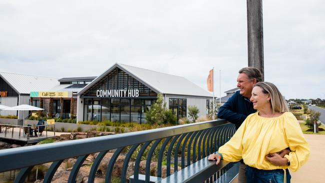 The amenities and proximity to the beach appealed to Point Lonsdale buyers Neil and Deanne who bought land at The Point.