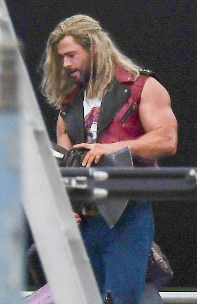 Hemsworth was sporting Thor’s signature long hair. Picture: Media-mode.com