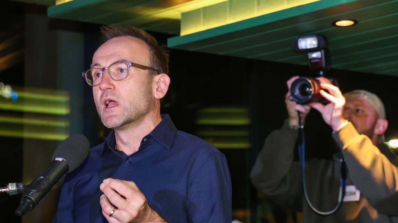 Bandt in fight to hold seat in nightmare evening for Greens