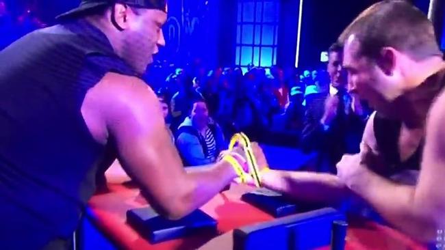 Wendell Sailor breaks Ben Ross’ arm live on the NRL Footy Show / Supplied