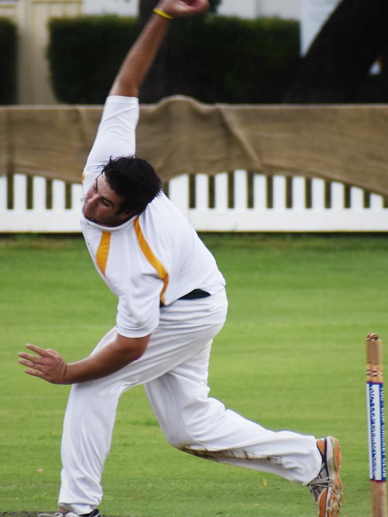 Jacob Ellis bowls for GDSC Easts-Westlawn Crown Hotel in the CRCA GDSC Premier League preliminary final against Ulmarra Hotel Tucabia Copmanhurst at Ellem Oval on Saturday, 20th March, 2021.