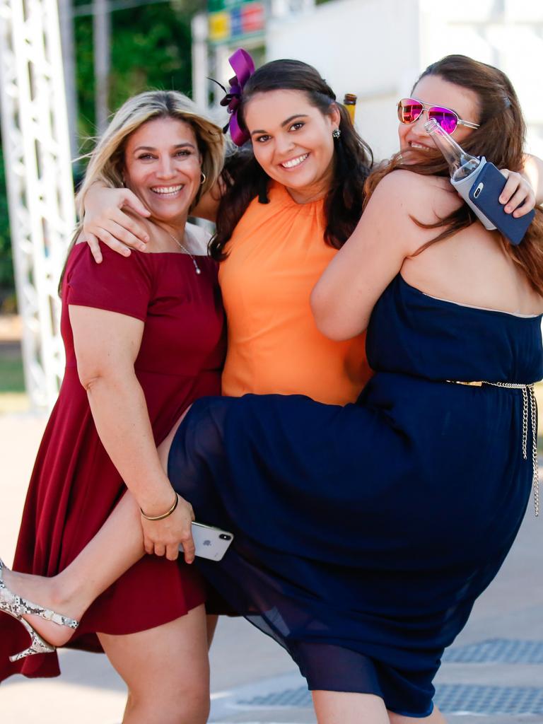 Lisa Dodds , Chelsea Dodds and Roma Carey at the Bridge Toyota Ladies Day. Picture: GLENN CAMPBELL