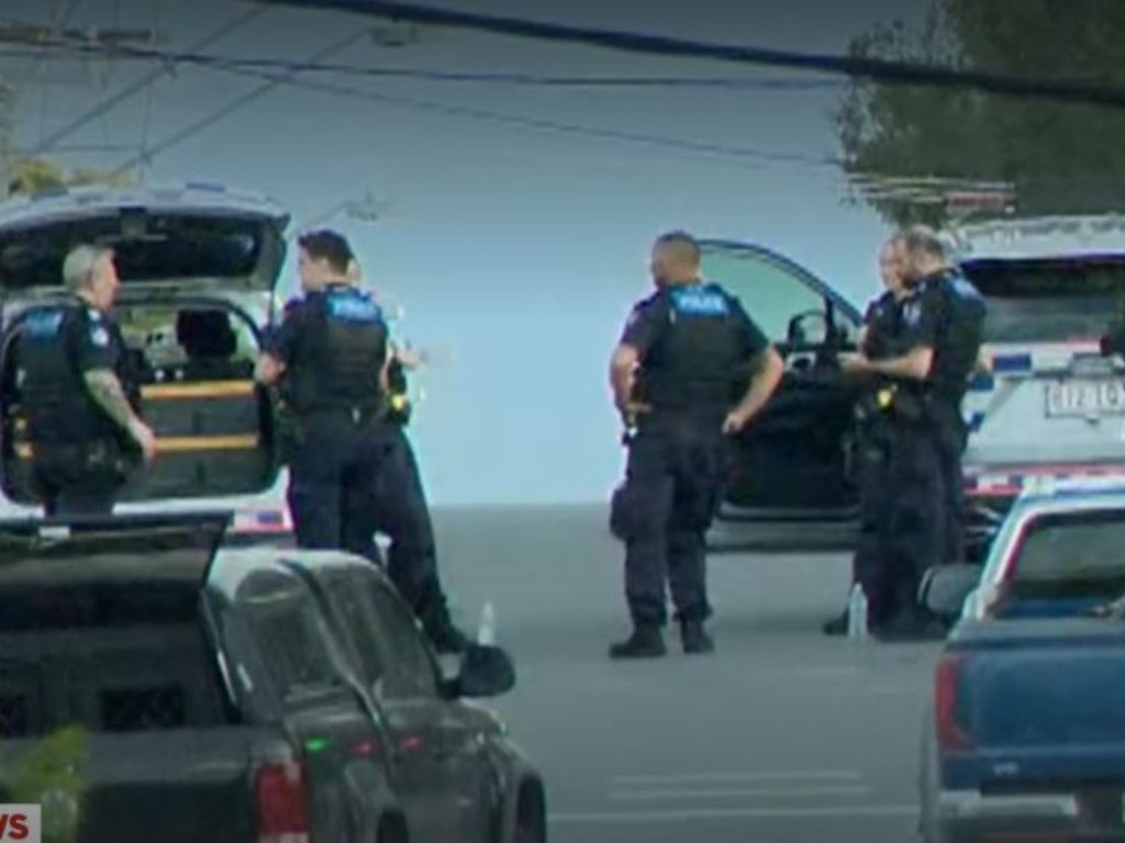 A dramatic police incident has unfolded in Birkdale this morning as heavy armed cops plunged the suburb into lockdown. Picture: Today Show/Channel 9